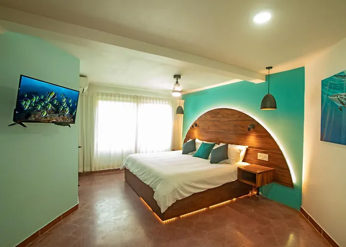 El Velero 3* Playa Hermosa (Guanacaste)